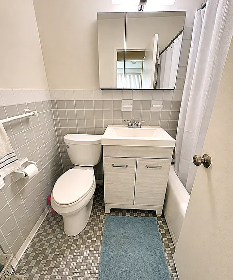 411 E 53rd St #8E — Photo 9
