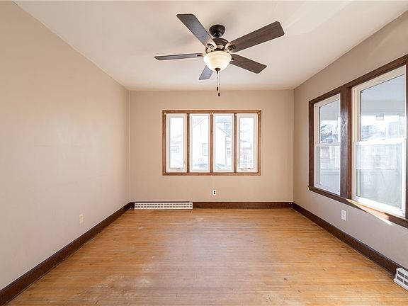 4th image of 235 W Vine Street
