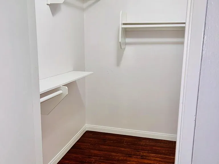 19925 Roscoe Blvd #213 — Photo 11