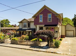 2121 C St, Eureka, CA 95501