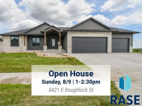 8421 E Roughlock St, Sioux Falls, SD 57110