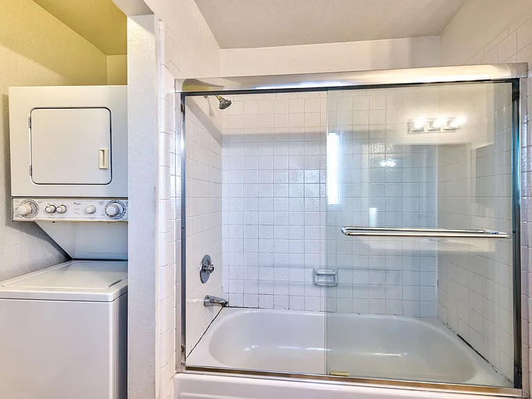 587 Sellers Pl — Photo 9