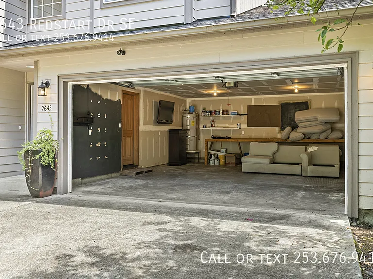 7643 Redstart Dr SE — Photo 20