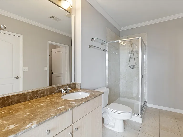 3225 Turtle Creek Blvd #1211 — Photo 10
