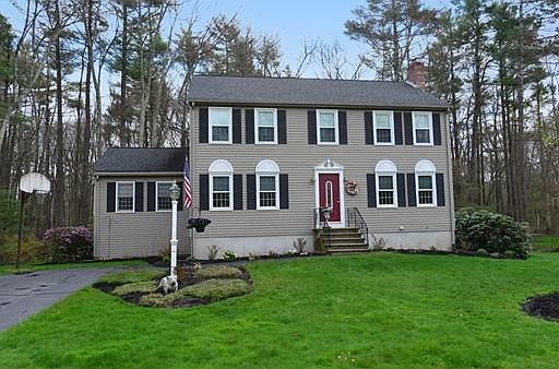 1st image of 13 Mary Anne Dr