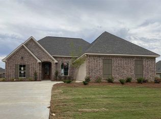 134 Coventry Ln, Brandon, MS 39042