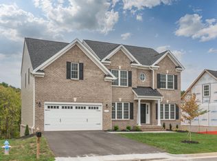 5770 Ivy Park Dr, Roanoke, VA 24018