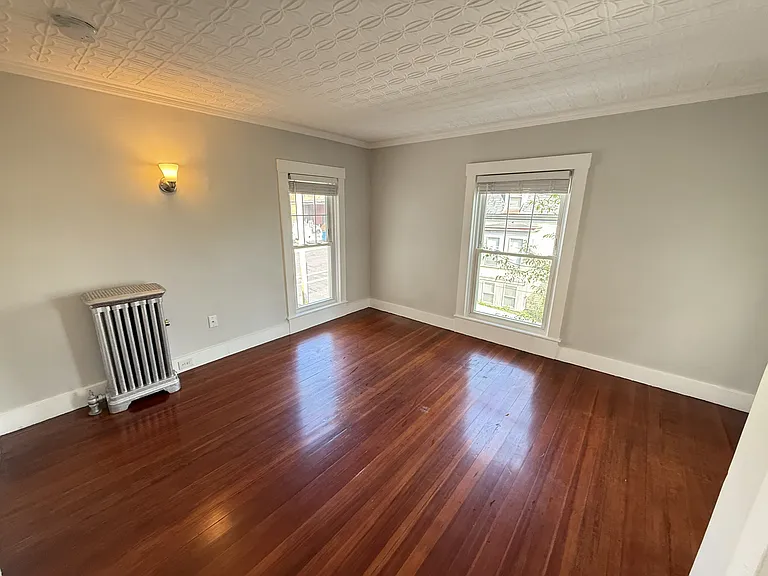 43 Winthrop St #2 — Photo 10