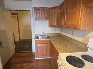 110 W Pine, El Dorado, KS 67042