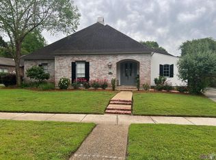 10341 Dunn Dr, Baton Rouge, LA 70810