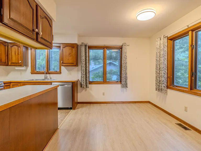 3332 Tibbets Dr — Photo 9
