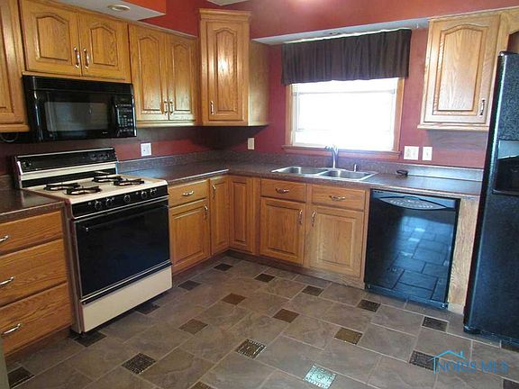 2nd image of 17658 S Pansy Ln