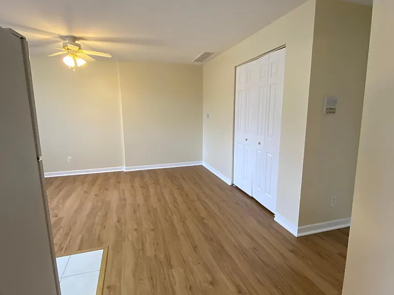 420 North St #18 — Photo 6