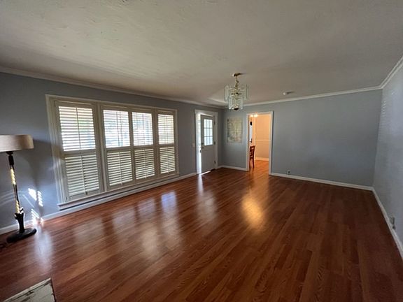3rd image of 745 8th St