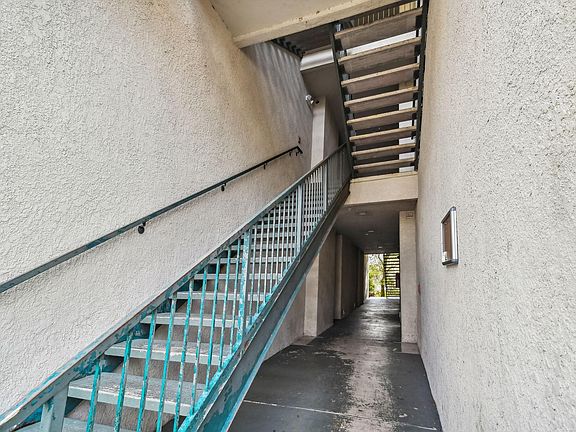 4th image of 17104 Carrington Park Dr APT 522