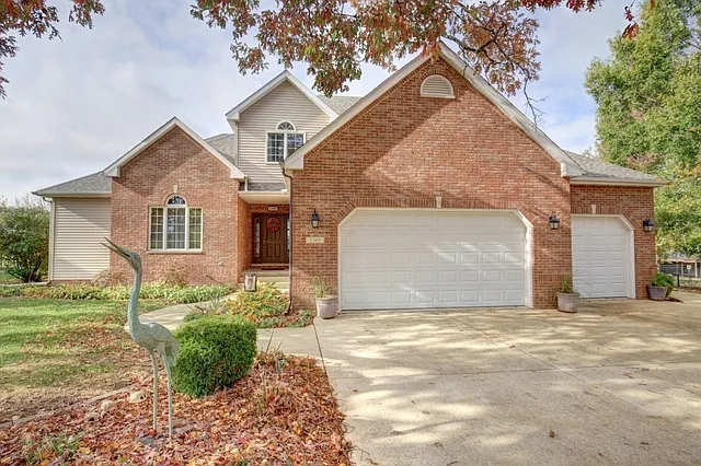 1509 River Bluff Ct photo 1