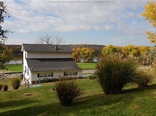 3616 Ravenswood Rd, Ravenswood, WV 26164