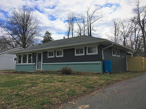 3rd image of 1404 Mill Race Rd