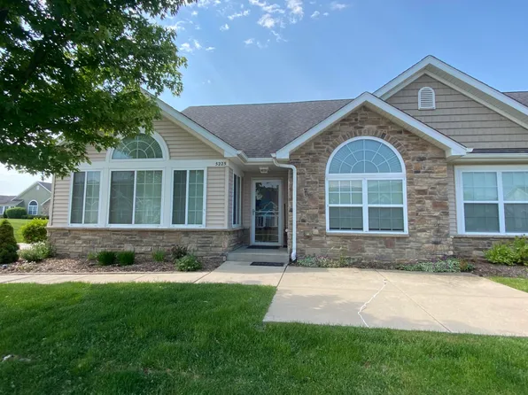 5225 E 109th Pl, Winfield, IN 46307