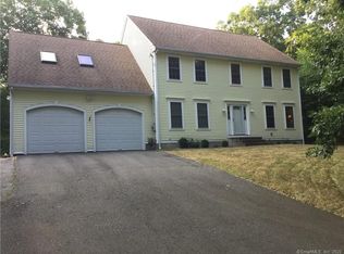 8 Highfield Dr, Burlington, CT 06013