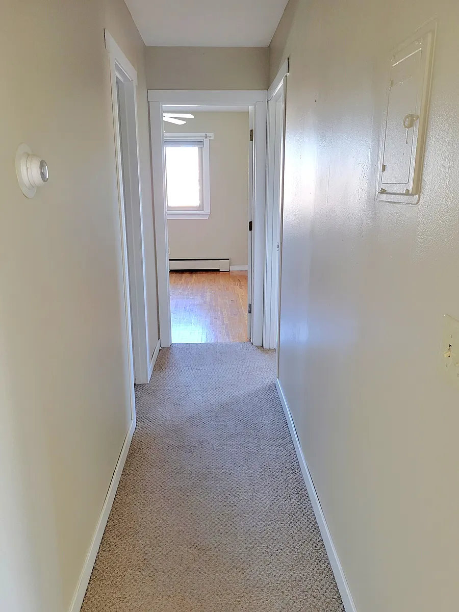 Building Photo - 1532 Randolph Ave #11