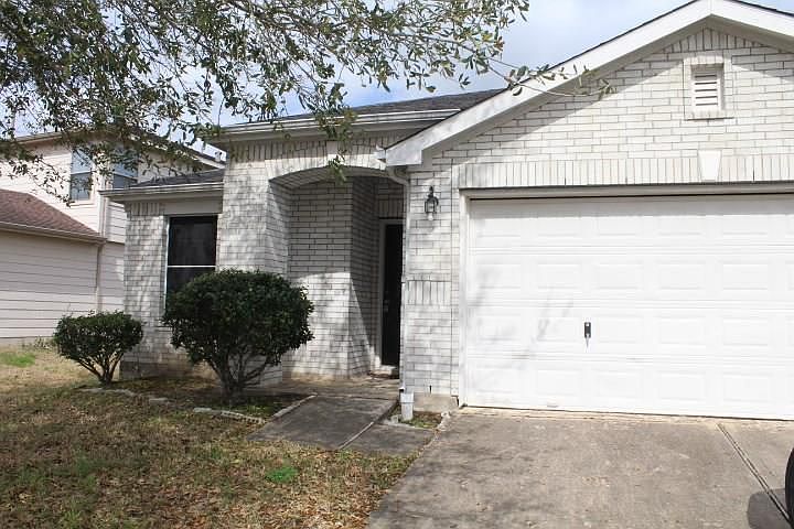 1st image of 21339 Claretfield Ct