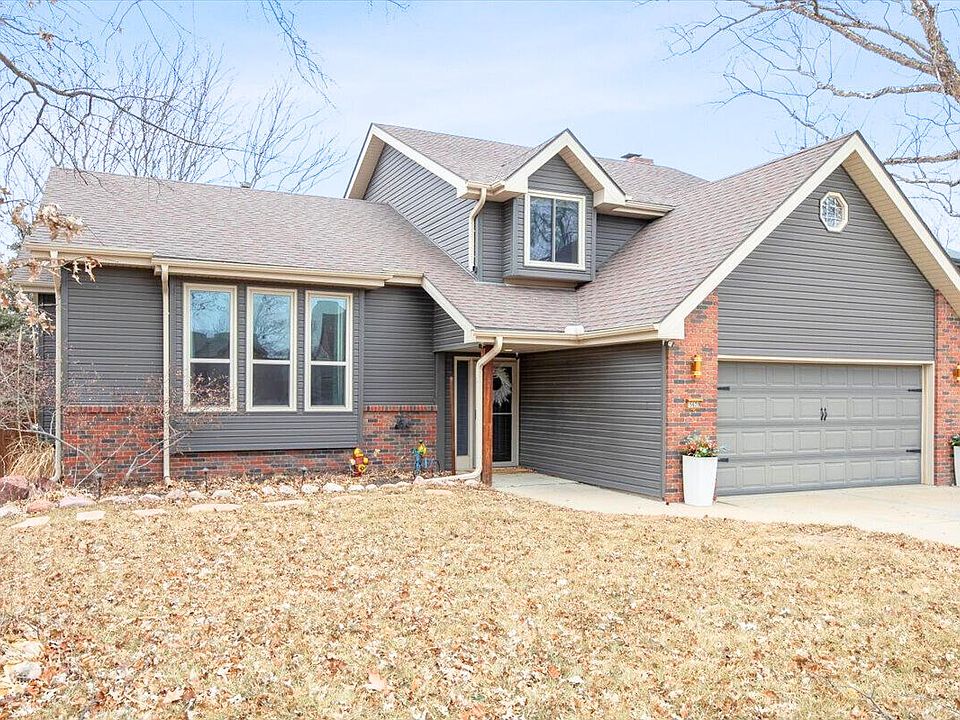 1st image of 15620 Westchester Cir