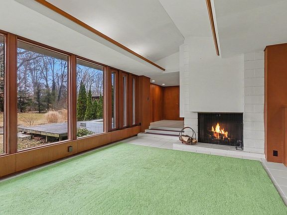 12th image of this home