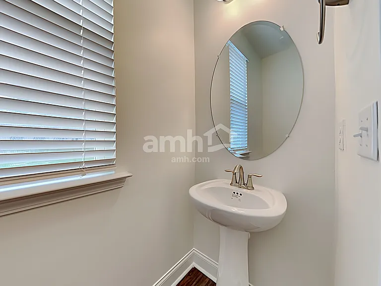 281 Bering Ln — Photo 6