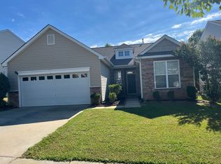 9822 Forest Run Ln, Charlotte, NC 28277