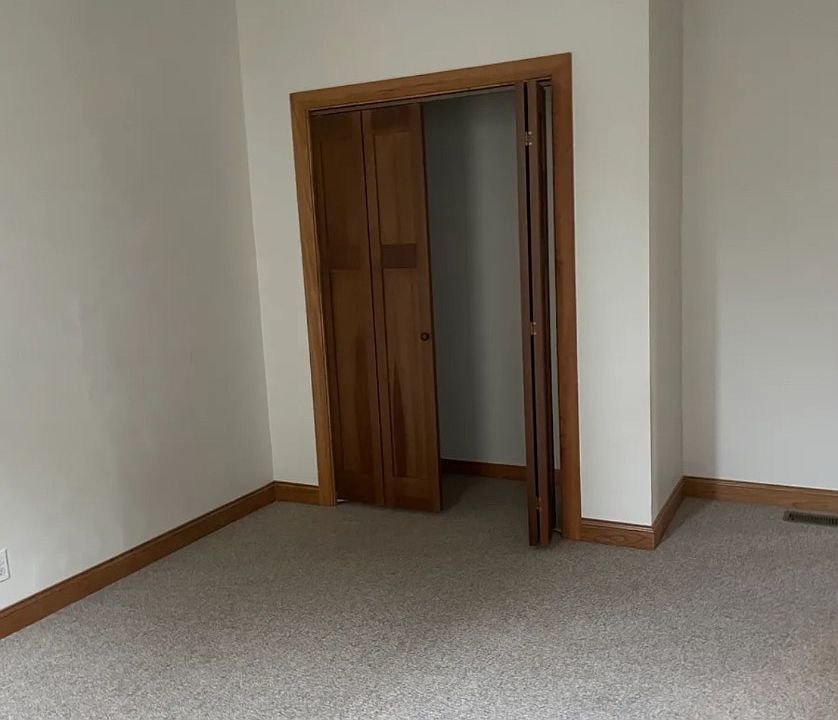 Unit Photo