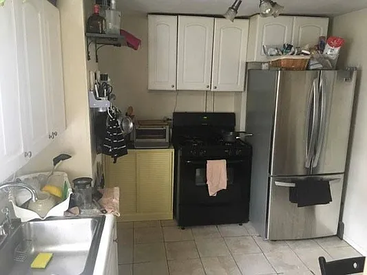 Rented by RR Gowanus LLC | media 9