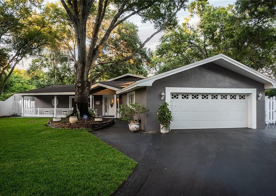 1st image of 2276 Barbara Dr