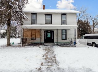 156 W Pine St, Elsie, MI 48831