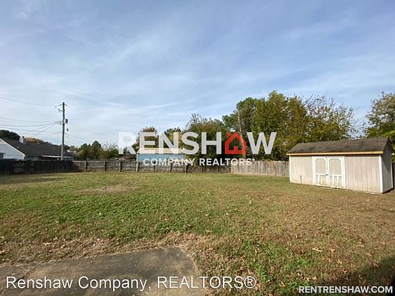 2nd image of 2707 Country Lawn Cv