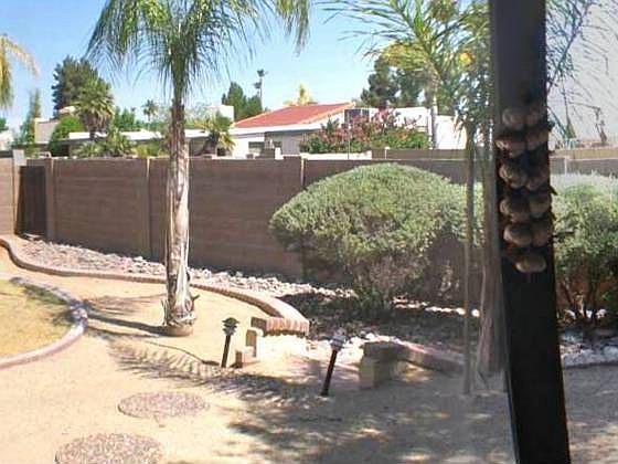 1st image of 1831 E Belmont Dr