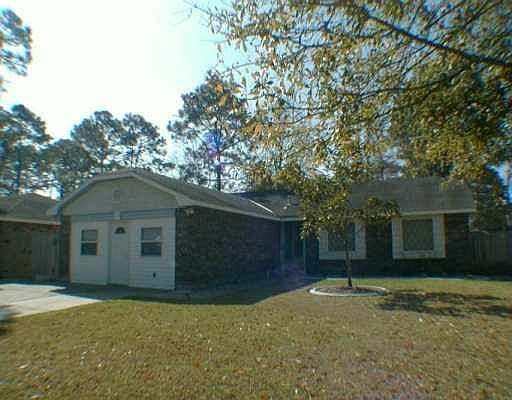 1st image of 109 Foxbriar Ct