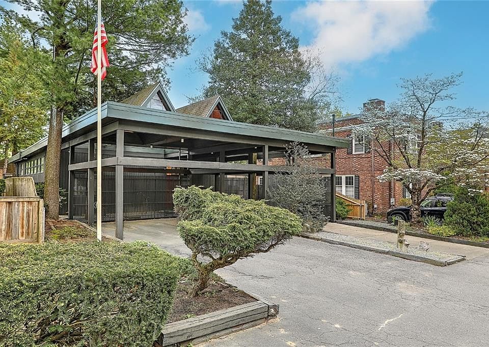 1st image of 95 Blackstone Blvd