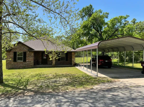 819 Shawnee Dr, Eufaula, OK 74432