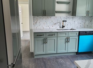 3606 W 120th St, Cleveland, OH 44111