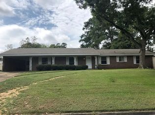 119 Sycamore Dr, Prattville, AL 36066