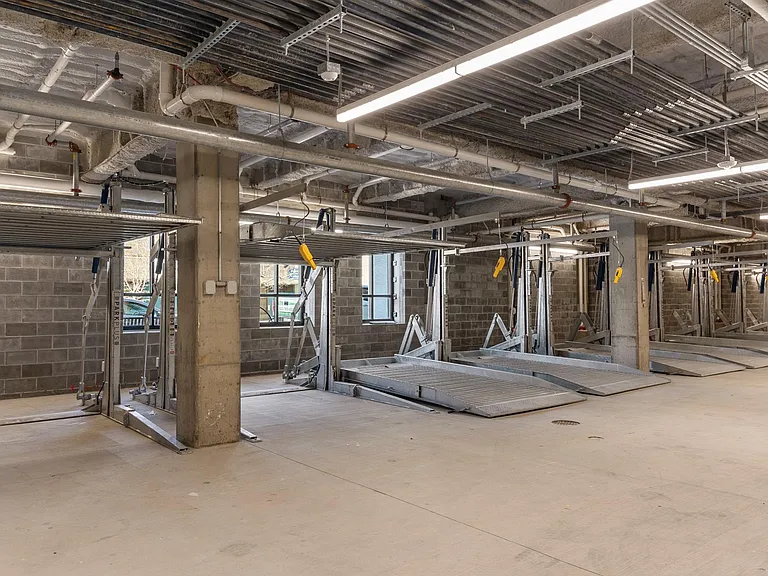 301 Border St #302 — Photo 19