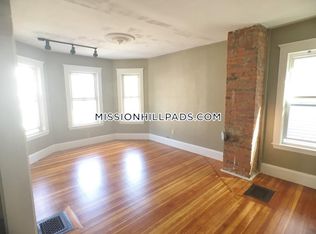 159 Calumet St #L, Boston, MA 02120