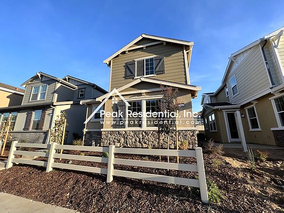 2nd image of 7963 Arcadia Dr