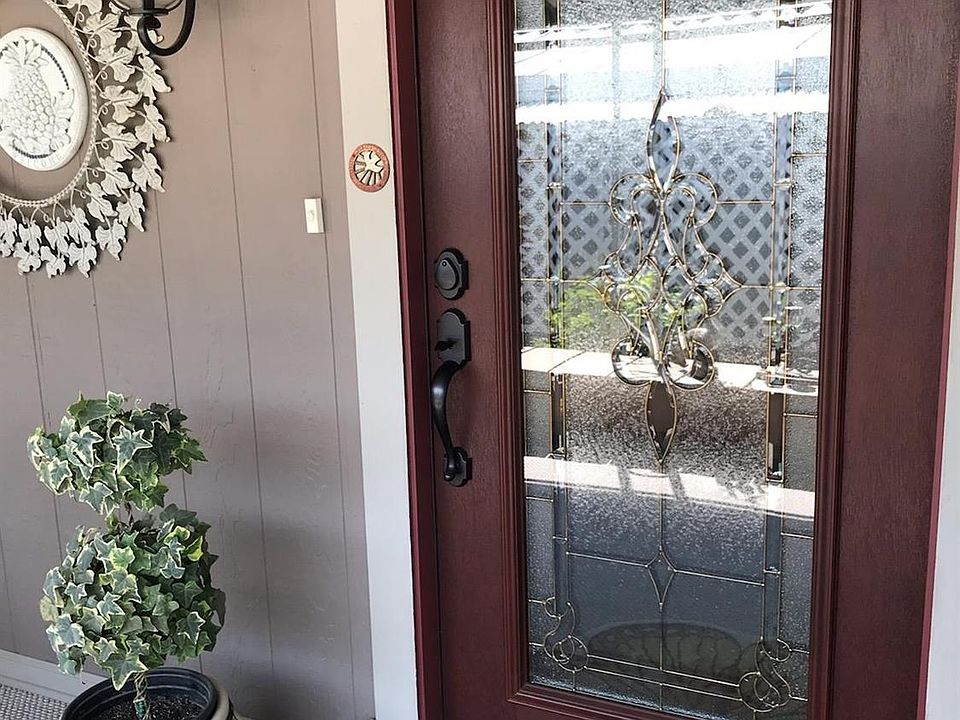 2nd image of 2300 W Morton Ave Space 33