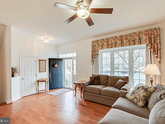 4th image of 6819 Cedar Loch Ct