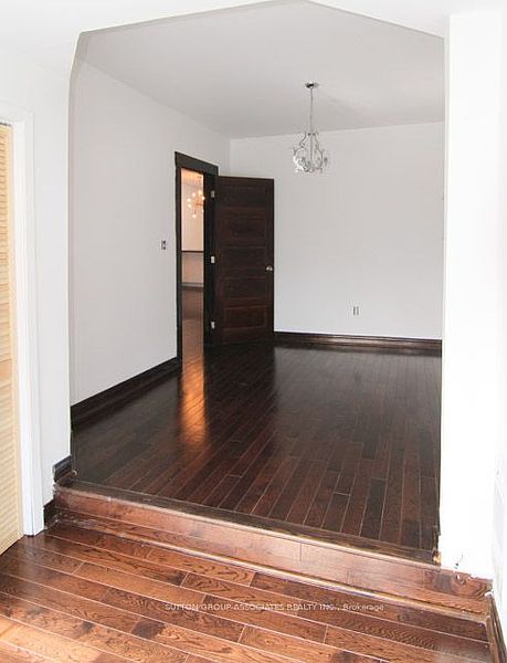 Toronto House for rent - 2 Bedrooms — photo 4