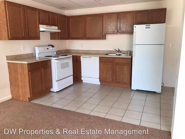 1st image of 706 9th Ave APT 6