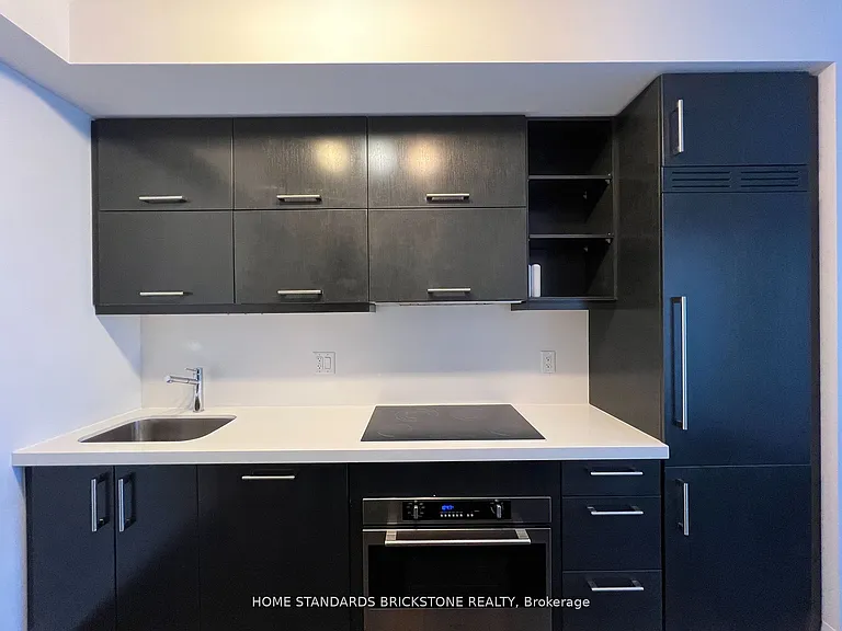 1080 Bay St #3609 — Photo 3
