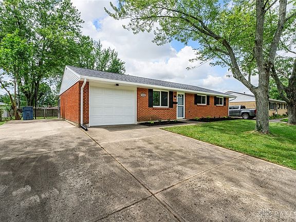 2nd image of 7424 Cedar Knolls Dr